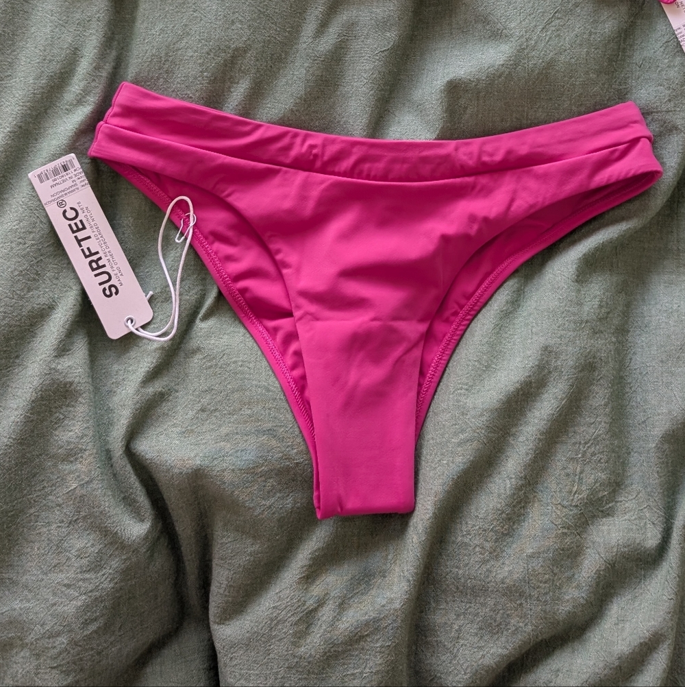 Jolyn Alanna Bottom Size M